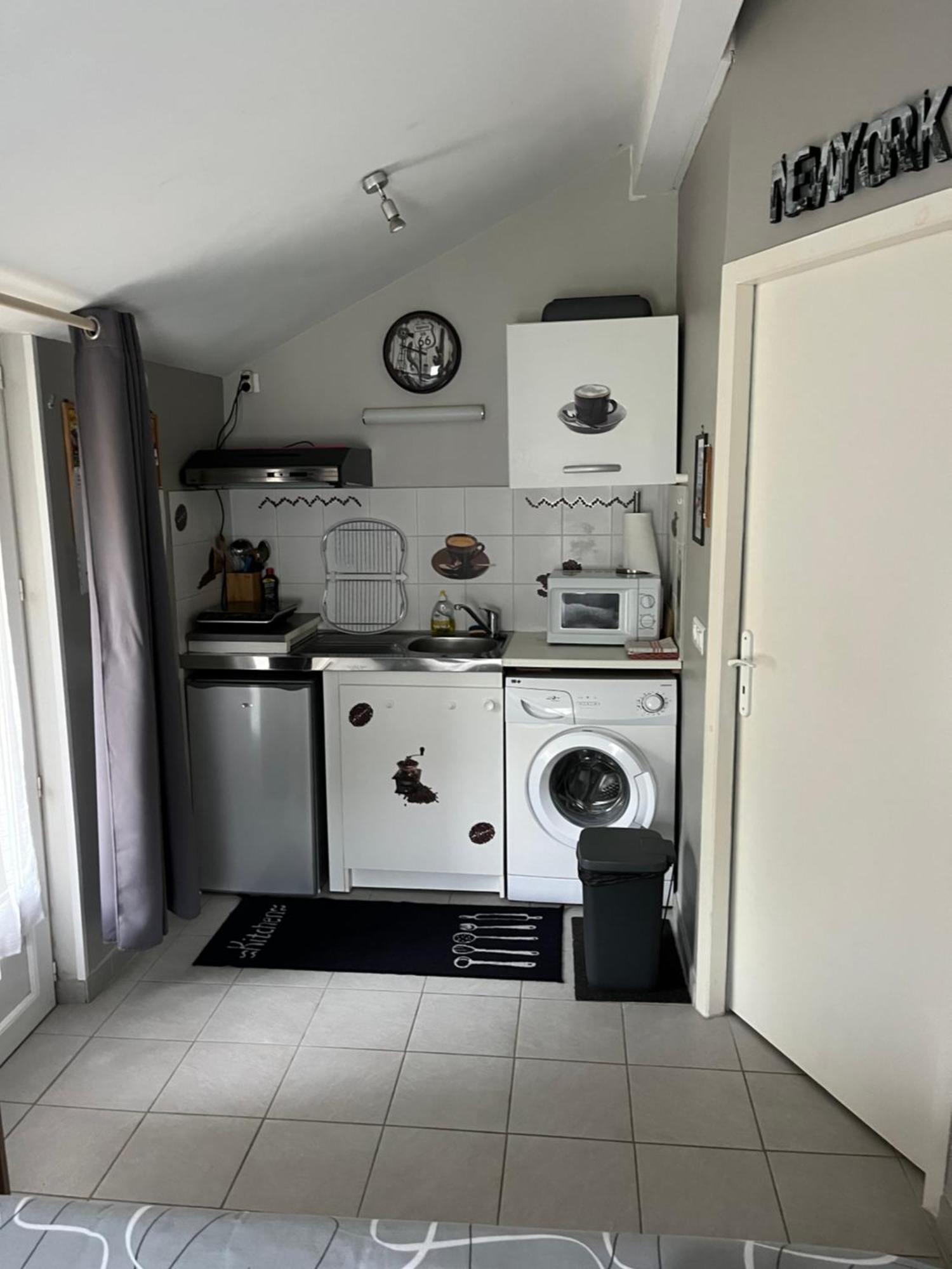 Apartmán Le Velo Rouge La Douze Exteriér fotografie